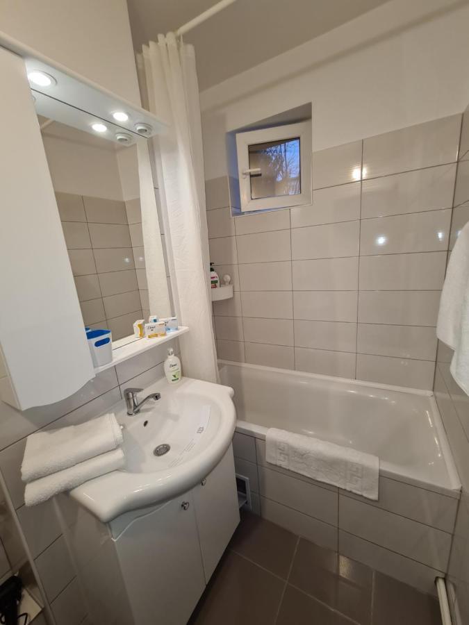 Apartament Alina Lägenhet Deva Exteriör bild