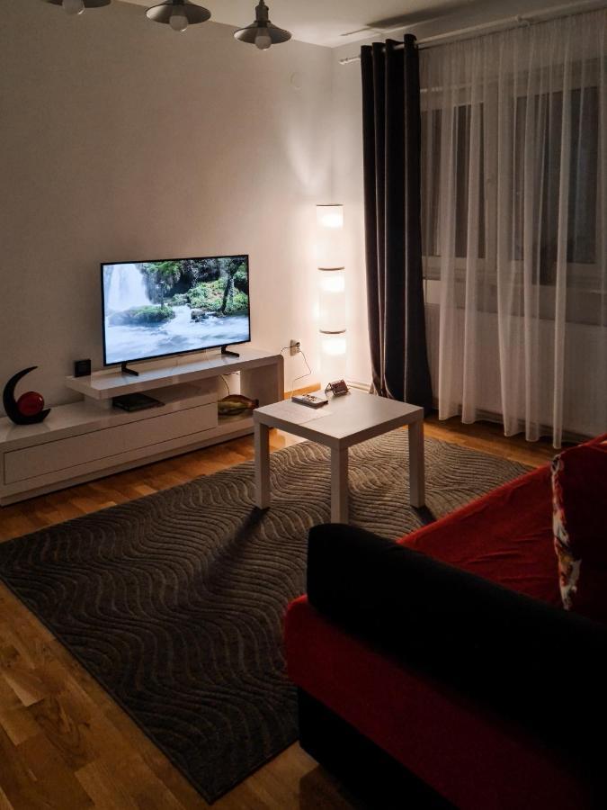 Apartament Alina Deva Exteriör bild